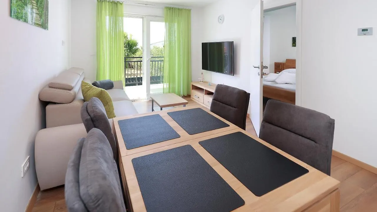 Cool Silo Appartement Resort 0*, Silo (Krk) Croatia