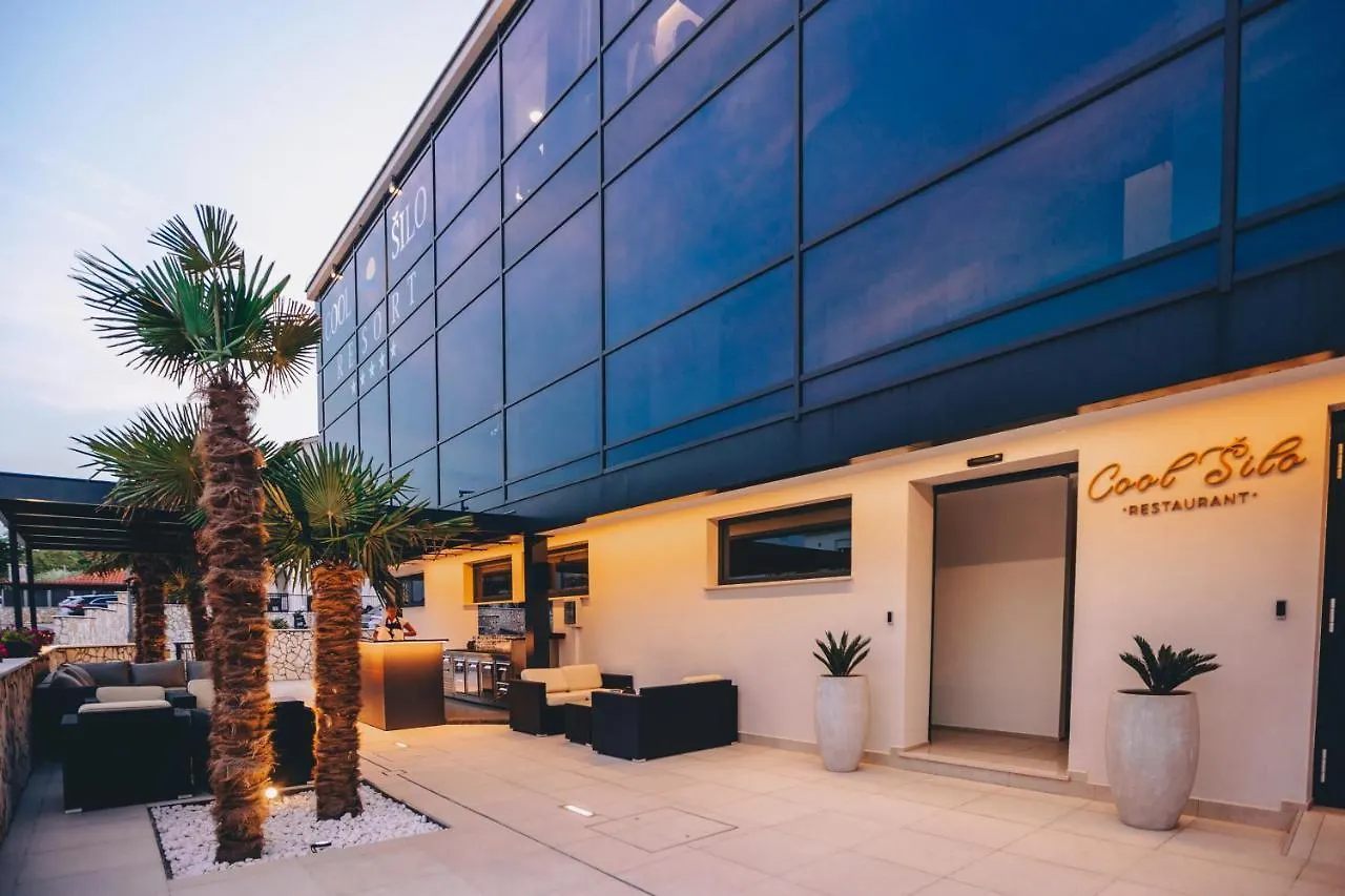 Cool Silo Appartement Resort Apartment Silo (Krk)