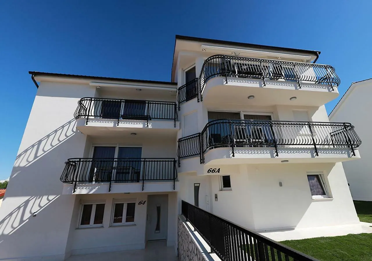 Cool Silo Appartement Resort 0*, Silo (Krk)