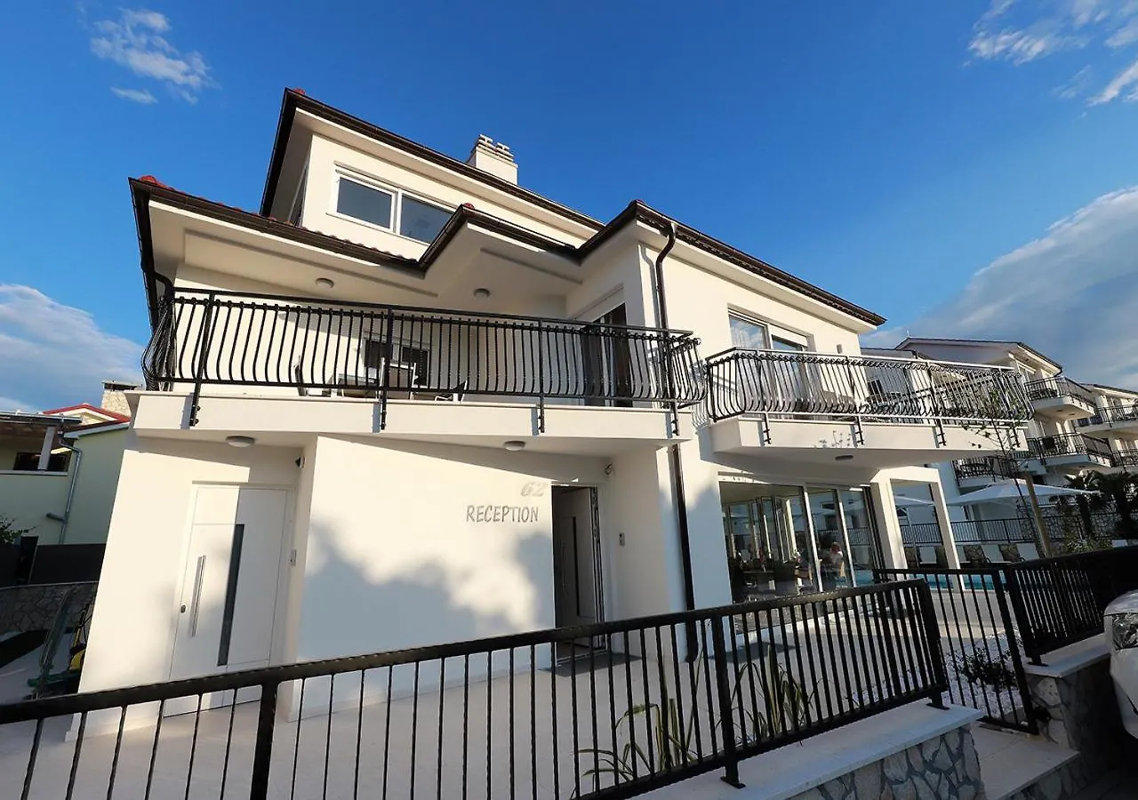 Cool Silo Appartement Resort 0*, Silo (Krk) Croatia