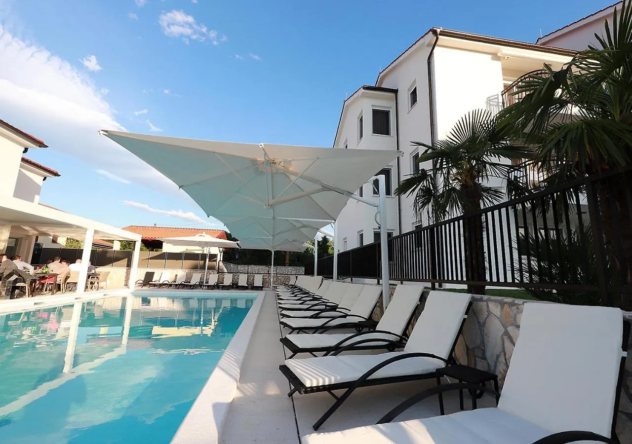 Cool Silo Appartement Resort Apartment Silo (Krk)