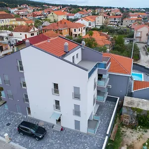 https://apartment-nikic.hotelinzadar.com